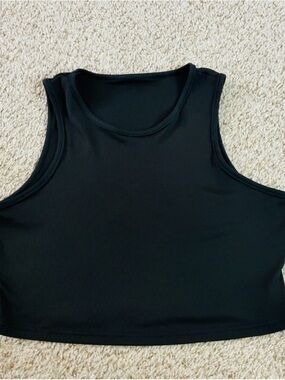 SHEIN Black Ribbed Crop Tank Top